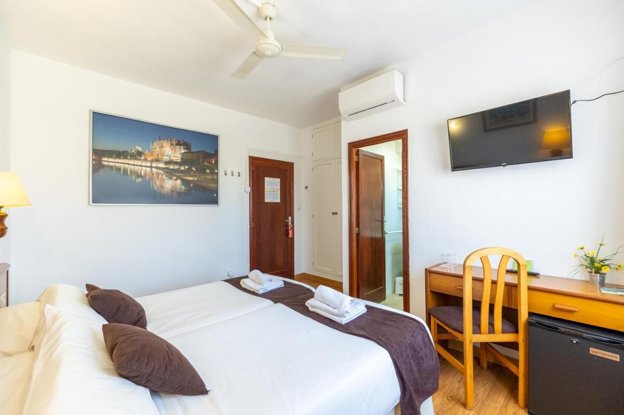 Hostal Doris - Adults Only Колонья Сант Джордин Экстерьер фото
